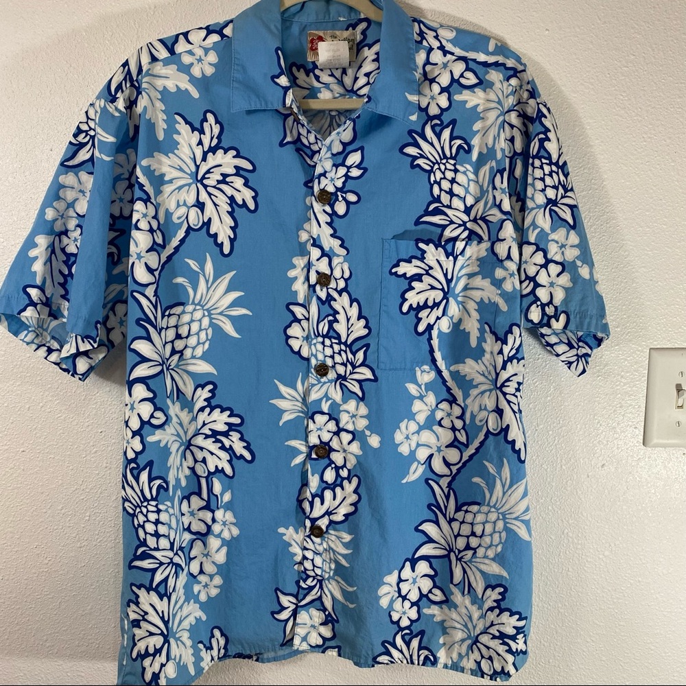 Vintage Hilo Hattie Hawaiian Shirt - Picture 2 of 8